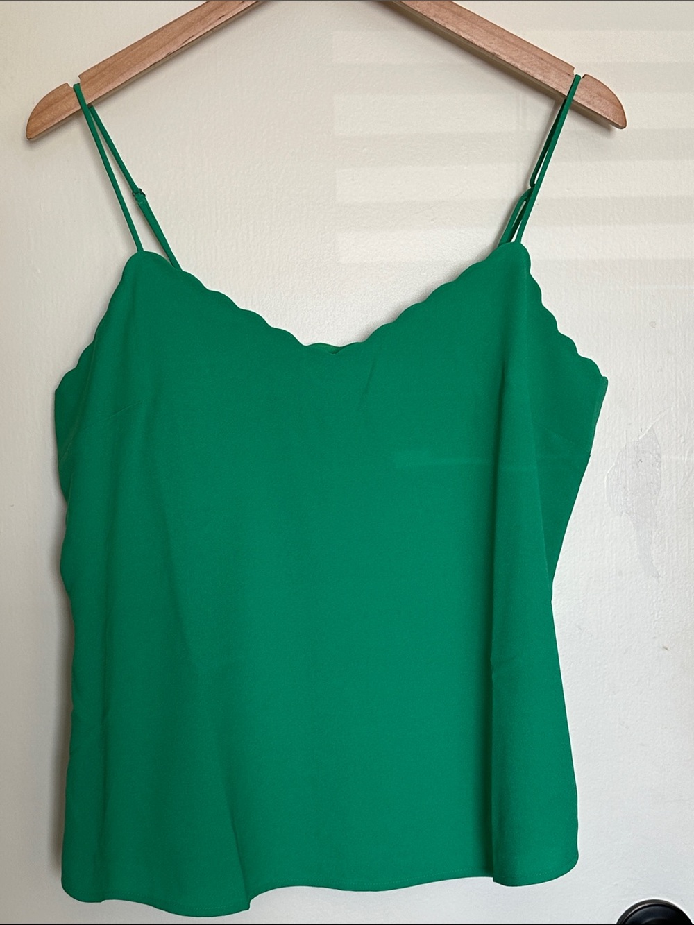 NWT J.Crew Factory Scalloped V-Neck Cami Tank Top Kelly Green Size 10